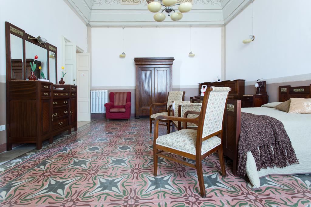 غالّيبولي Palazzo Vallebona المظهر الخارجي الصورة