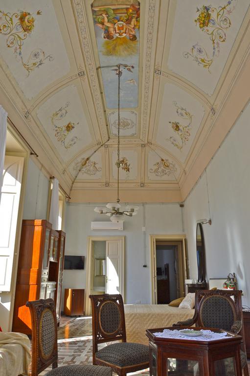غالّيبولي Palazzo Vallebona المظهر الخارجي الصورة