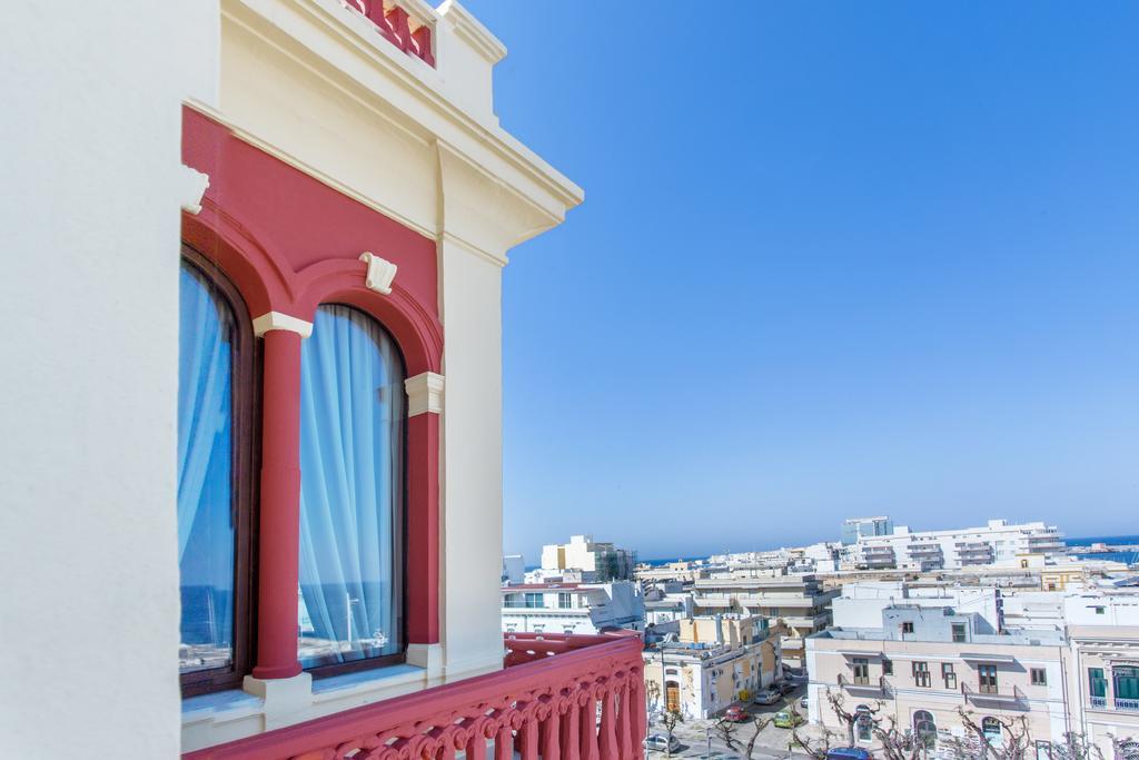 غالّيبولي Palazzo Vallebona المظهر الخارجي الصورة